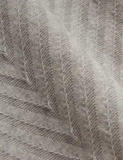 Chevron Texture Knit Crew Neck Sweater