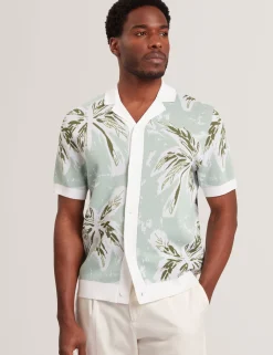 Leaf Print Knitted Short Sleeve Shirt