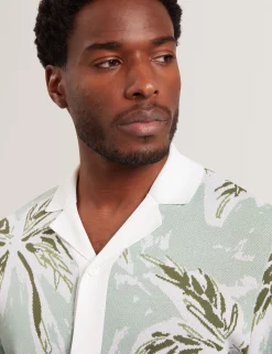 Leaf Print Knitted Short Sleeve Shirt