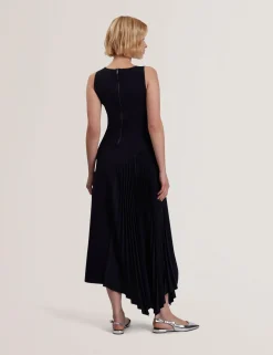 Pleated Panel Sleeveless Knitted Midi Dress