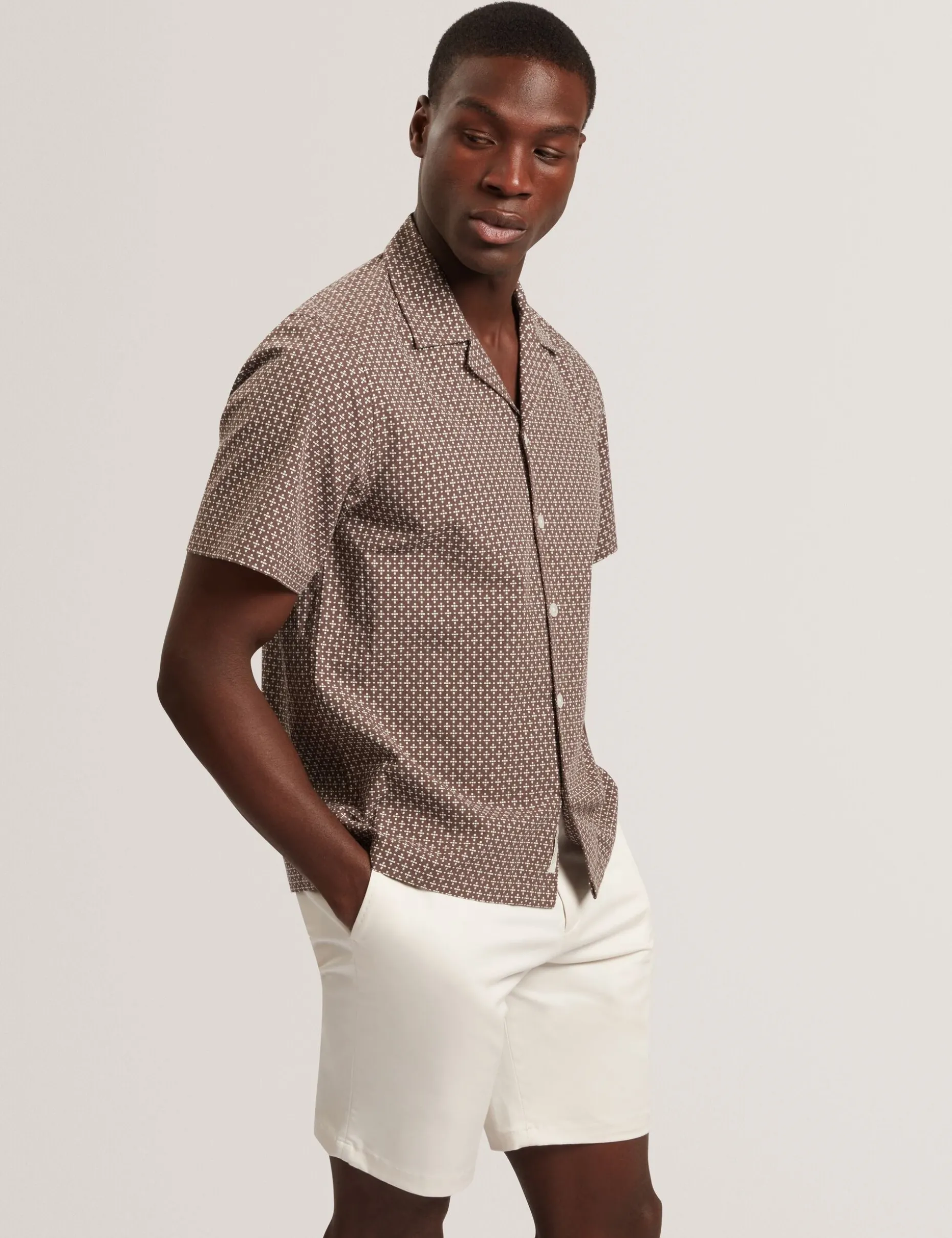 Relaxed Geo Stitch Short Sleeve Shirt