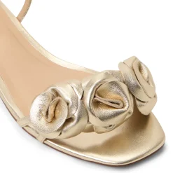 Sandal