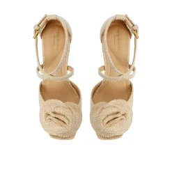 Sandal